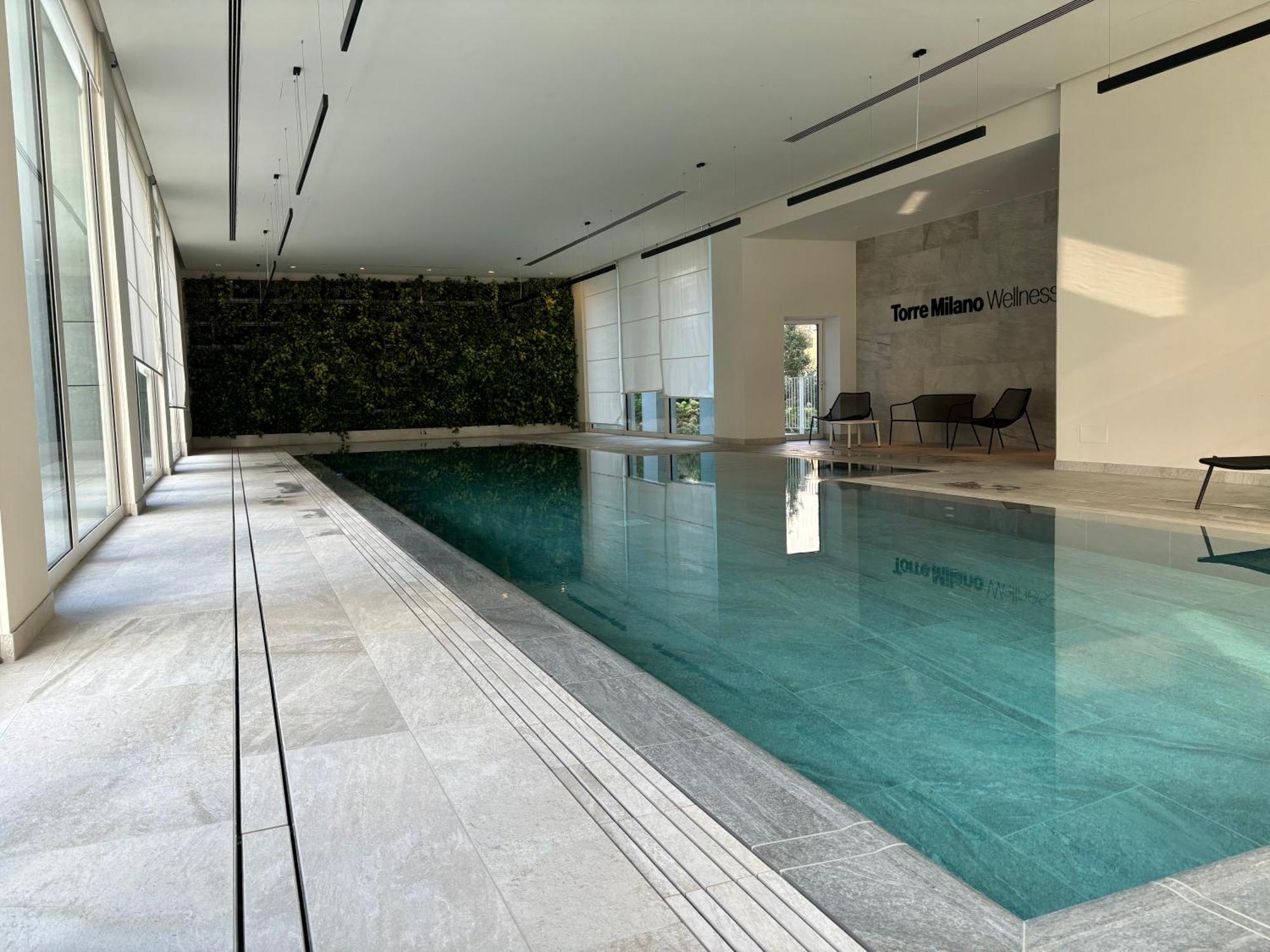 Torre Milano Skyview Suite Gym Pool & Rooftop Esterno foto