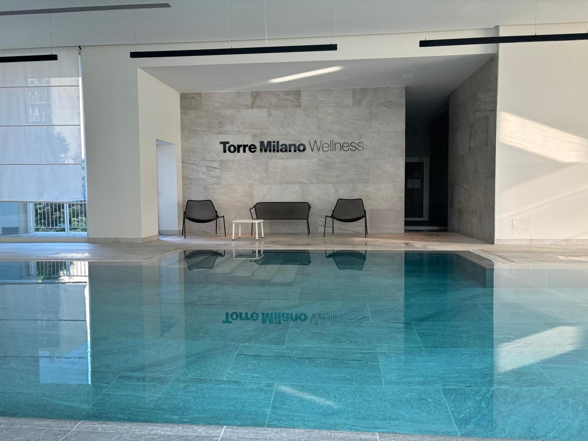 Torre Milano Skyview Suite Gym Pool & Rooftop Esterno foto