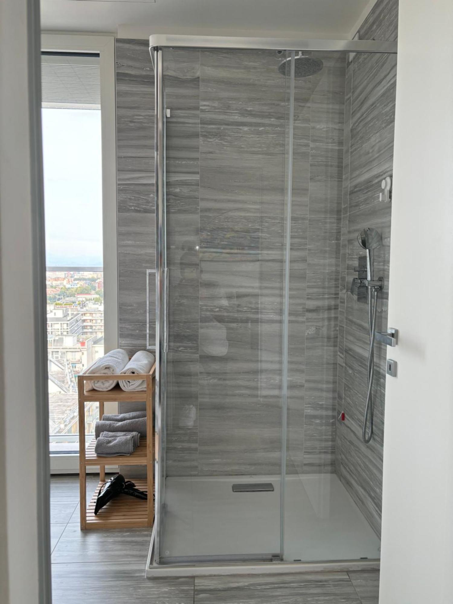 Torre Milano Skyview Suite Gym Pool & Rooftop Esterno foto